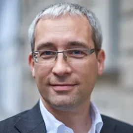 SQS Group Management Consulting - Roman Kreitmayer